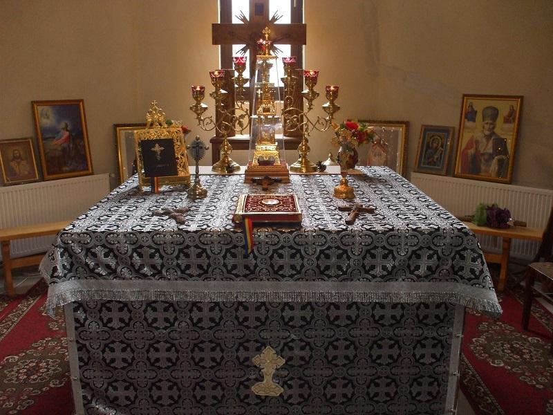 Sfânta Masă din Sfântul Altar